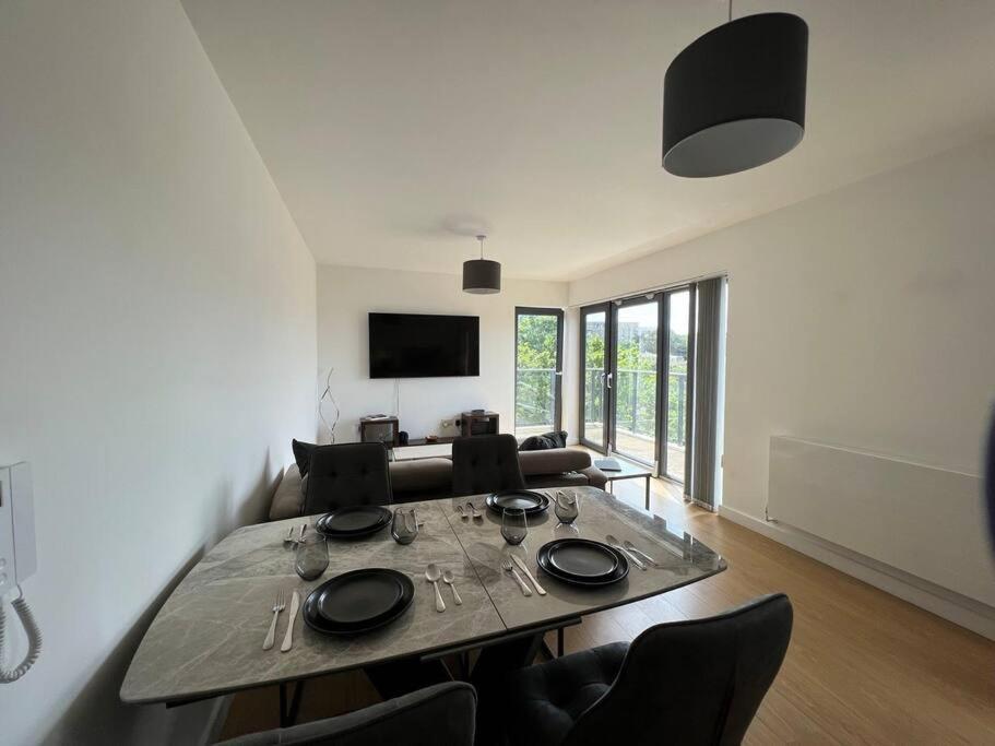 2 Bedroom Modern City Centre Bournemouth Apartment Kültér fotó